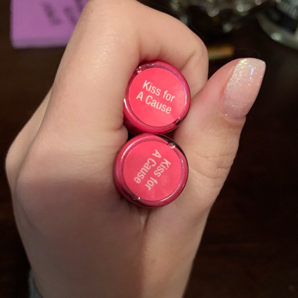 Kiss for a Cause LipSense